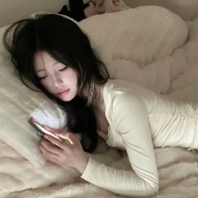 女儿国嬉春